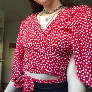 RED FLORAL WRAP TOP